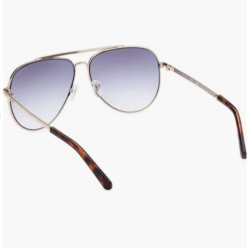 Stylish Gradient Aviator Sunglasses - image 2